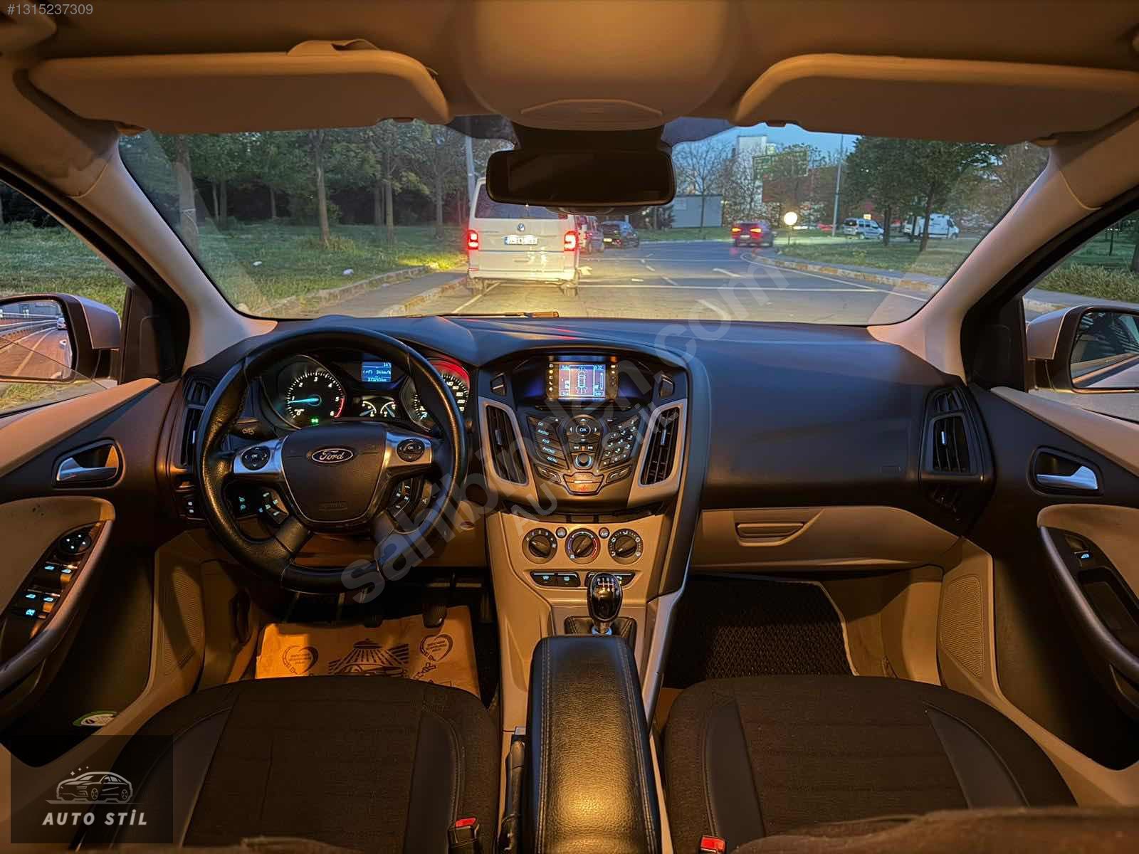 2012 FORD FOCUS 1.6 TDCI STYLE MASRAFSIZ Style kredi kartına taksitle