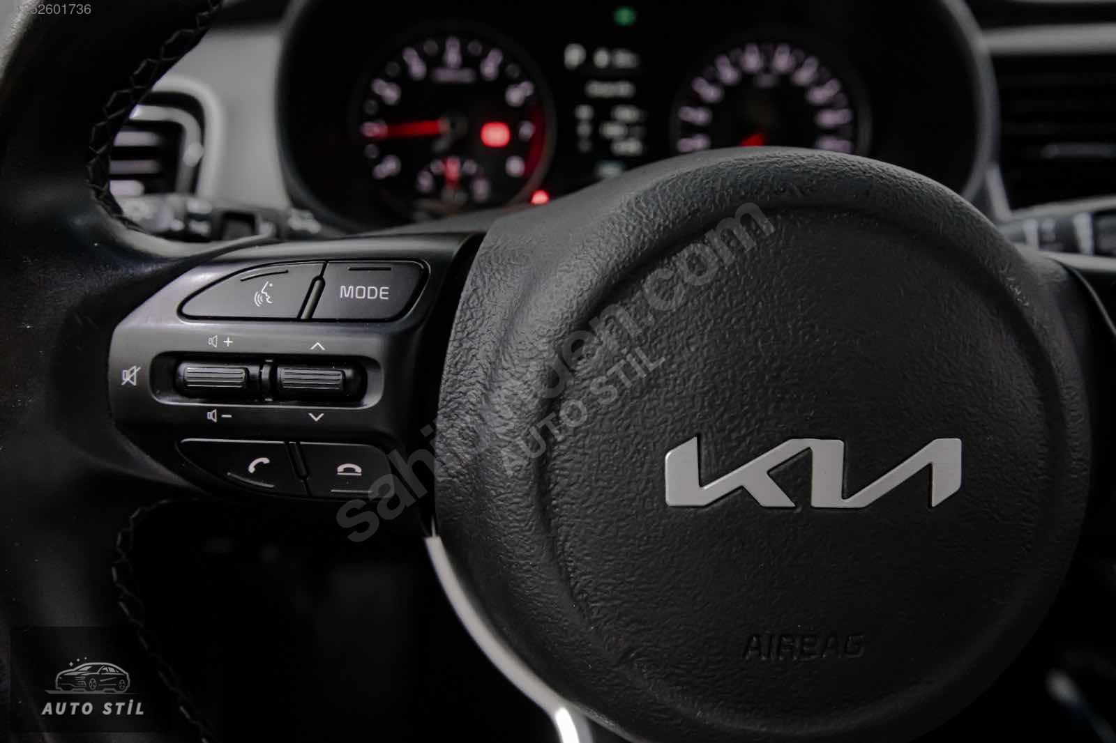 AUTO STİL''DEN KIA STONİC 1.0 COOL 44.000 KM...