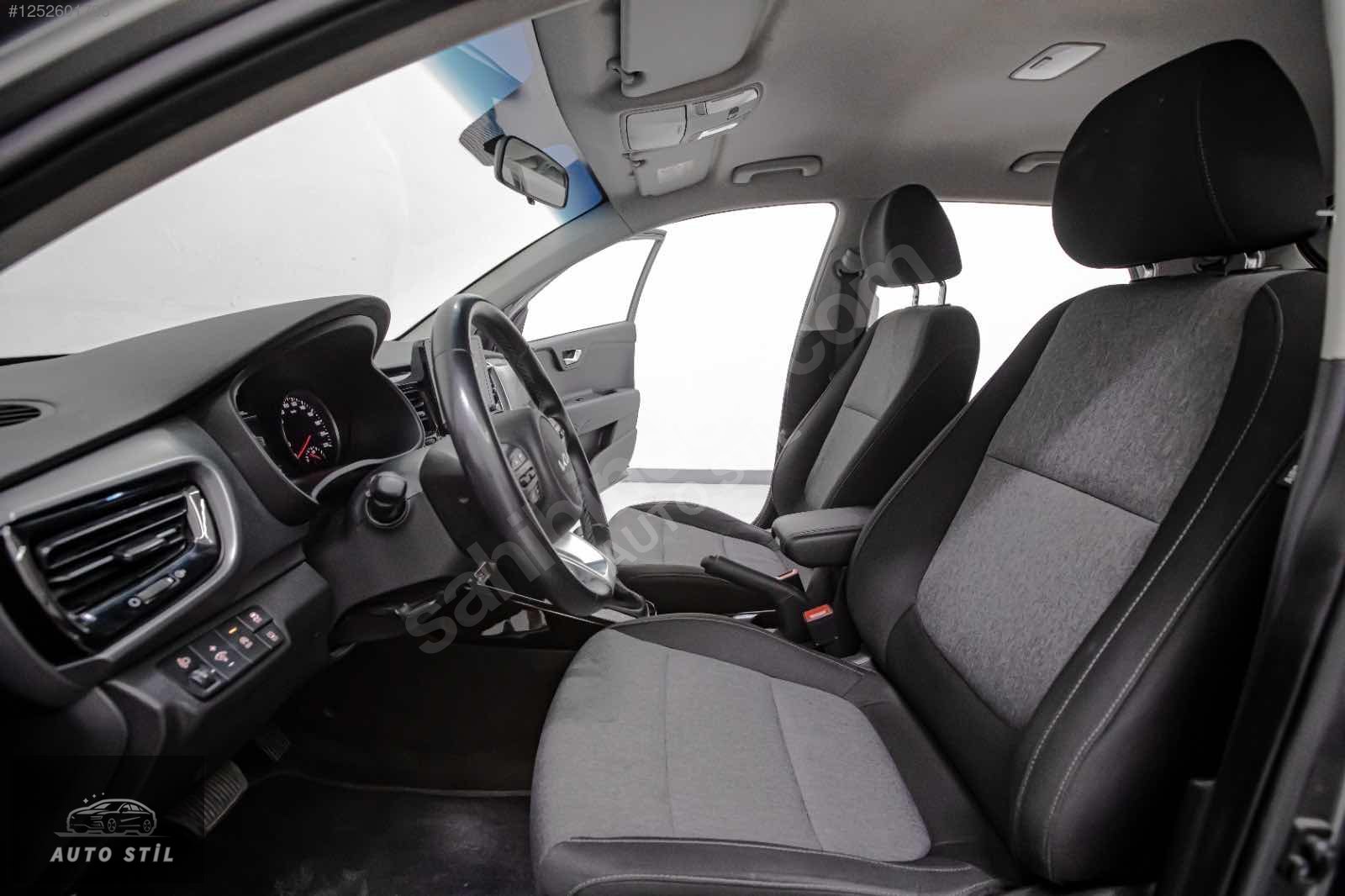 AUTO STİL''DEN KIA STONİC 1.0 COOL 44.000 KM...