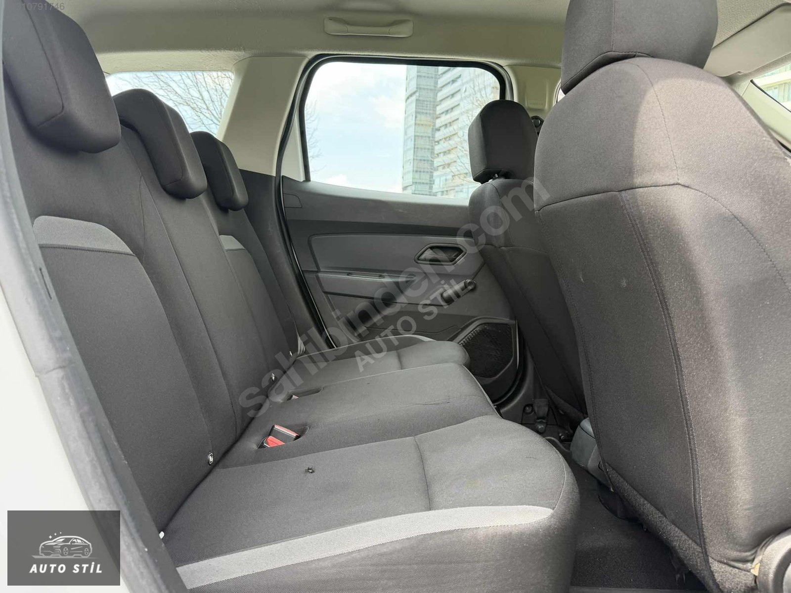 2019 DUSTER 1.3 TCE 4X4 177.000 KM...