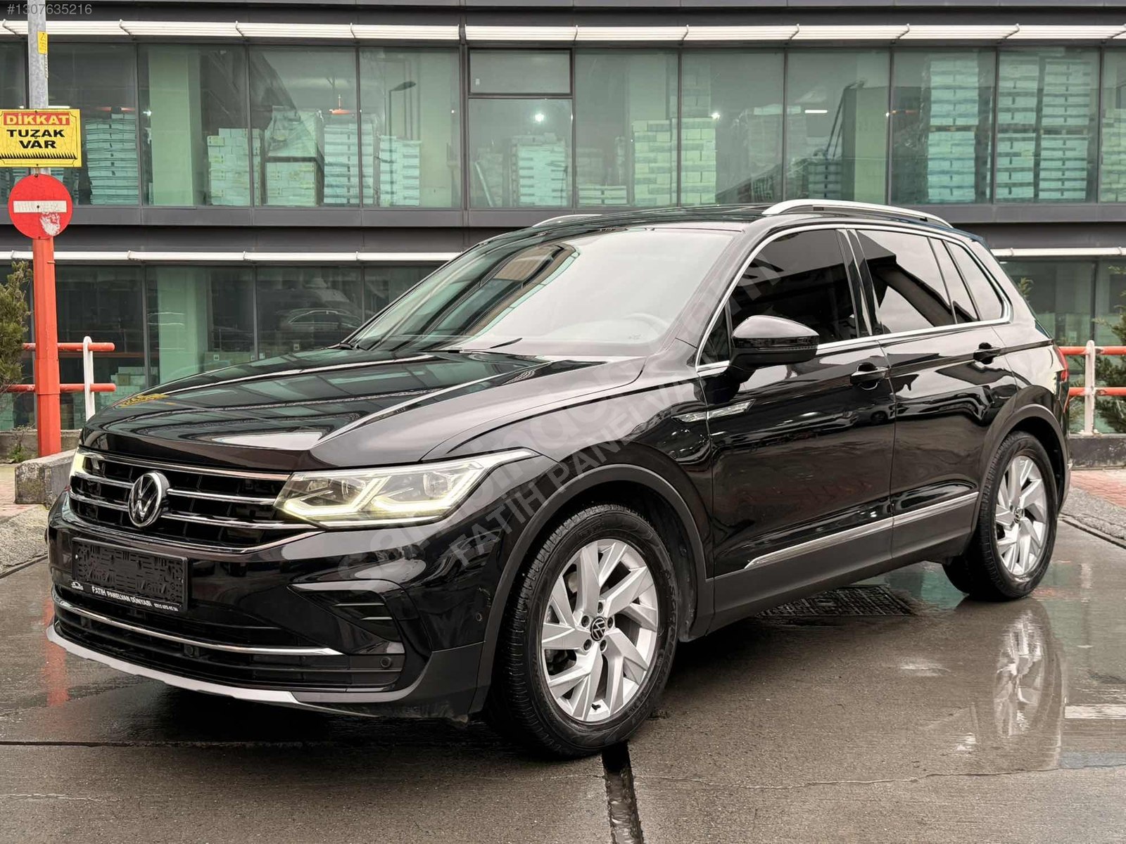 65OOO KM BOYASIZ TRAMERSİZ 2023 TIGUAN 1.5 ELEGANCE CAM TAVAN senetle 