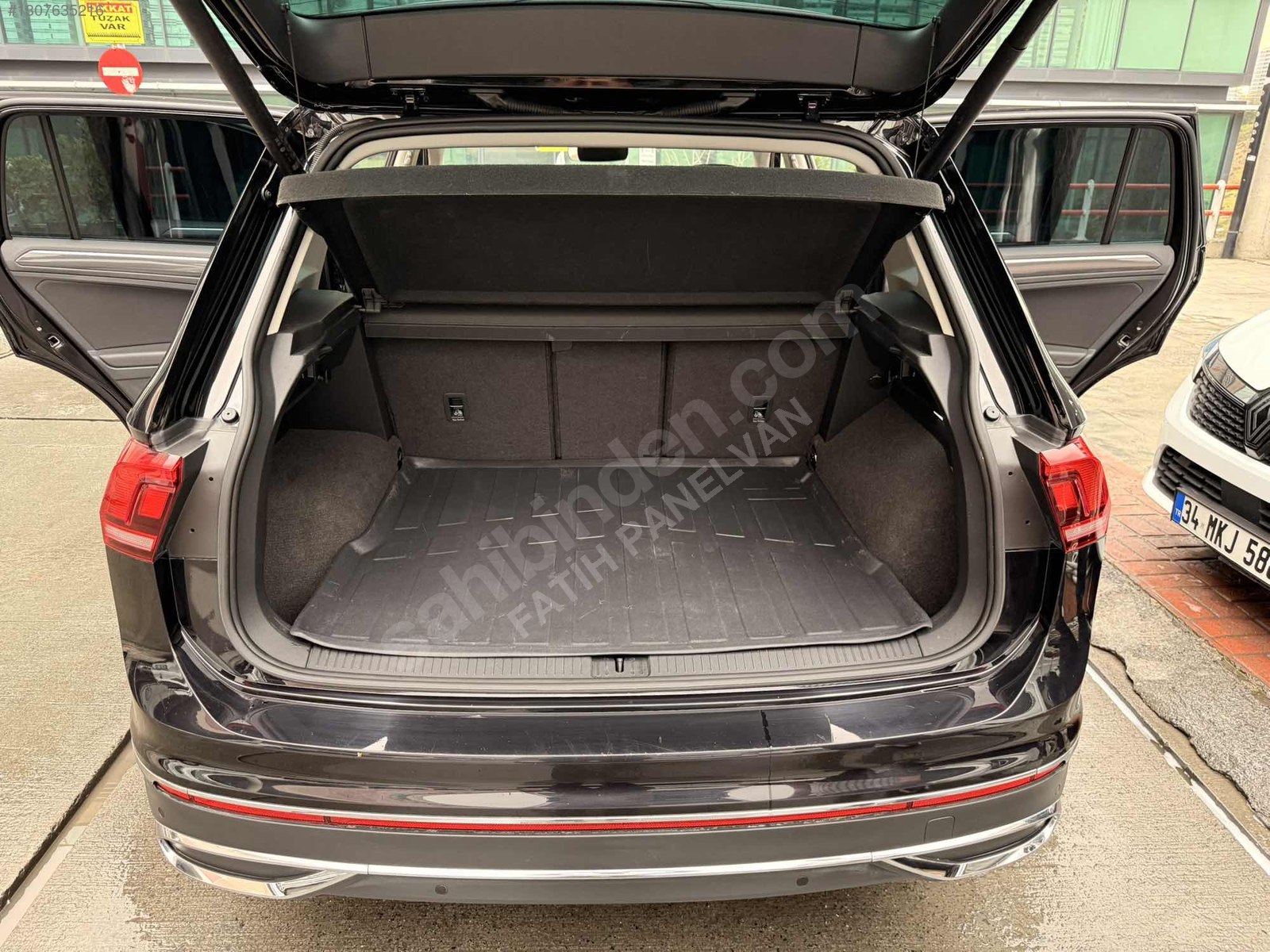65OOO KM BOYASIZ TRAMERSİZ 2023 TIGUAN 1.5 ELEGANCE CAM TAVAN senetle 