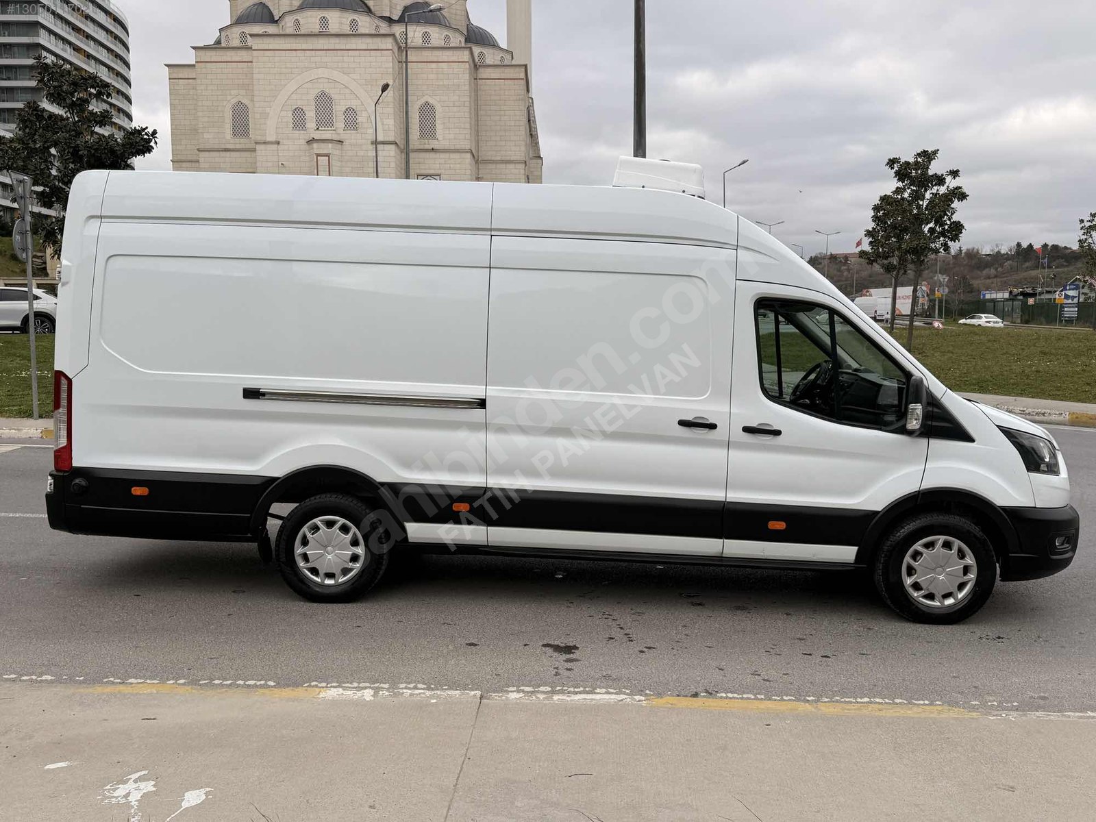 FRIGOLU SOĞUTUCULU 2022 TRANSİT 350 E 154OOO KM %20 TAM FATURA
