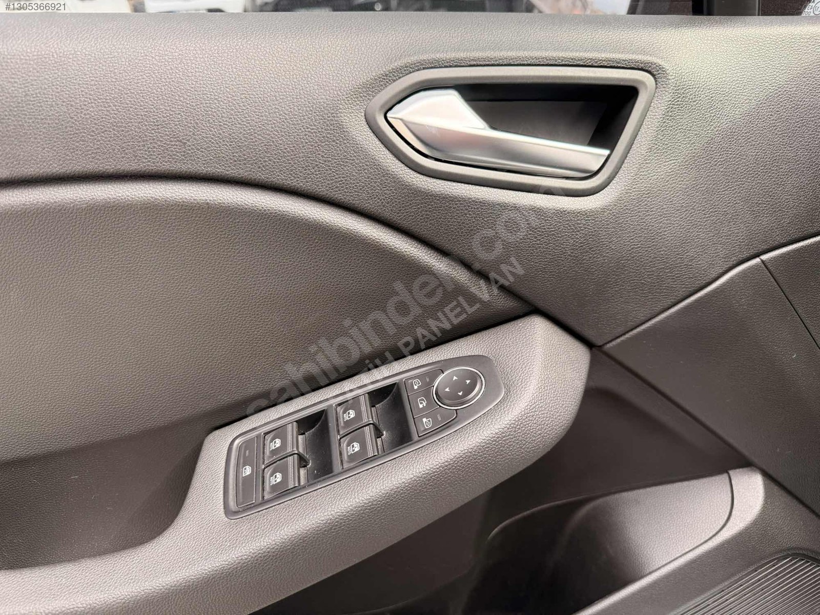 18OOO KM BOYASIZ 2024 CLIO EVOLUTION GSR 2 PKT % 20KDV senetle vadeli 
