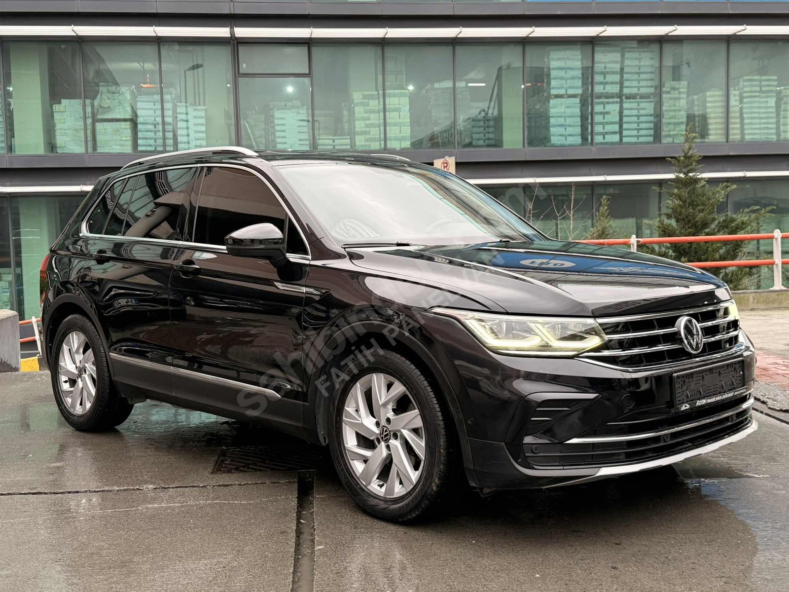 65OOO KM BOYASIZ TRAMERSİZ 2023 TIGUAN 1.5 ELEGANCE CAM