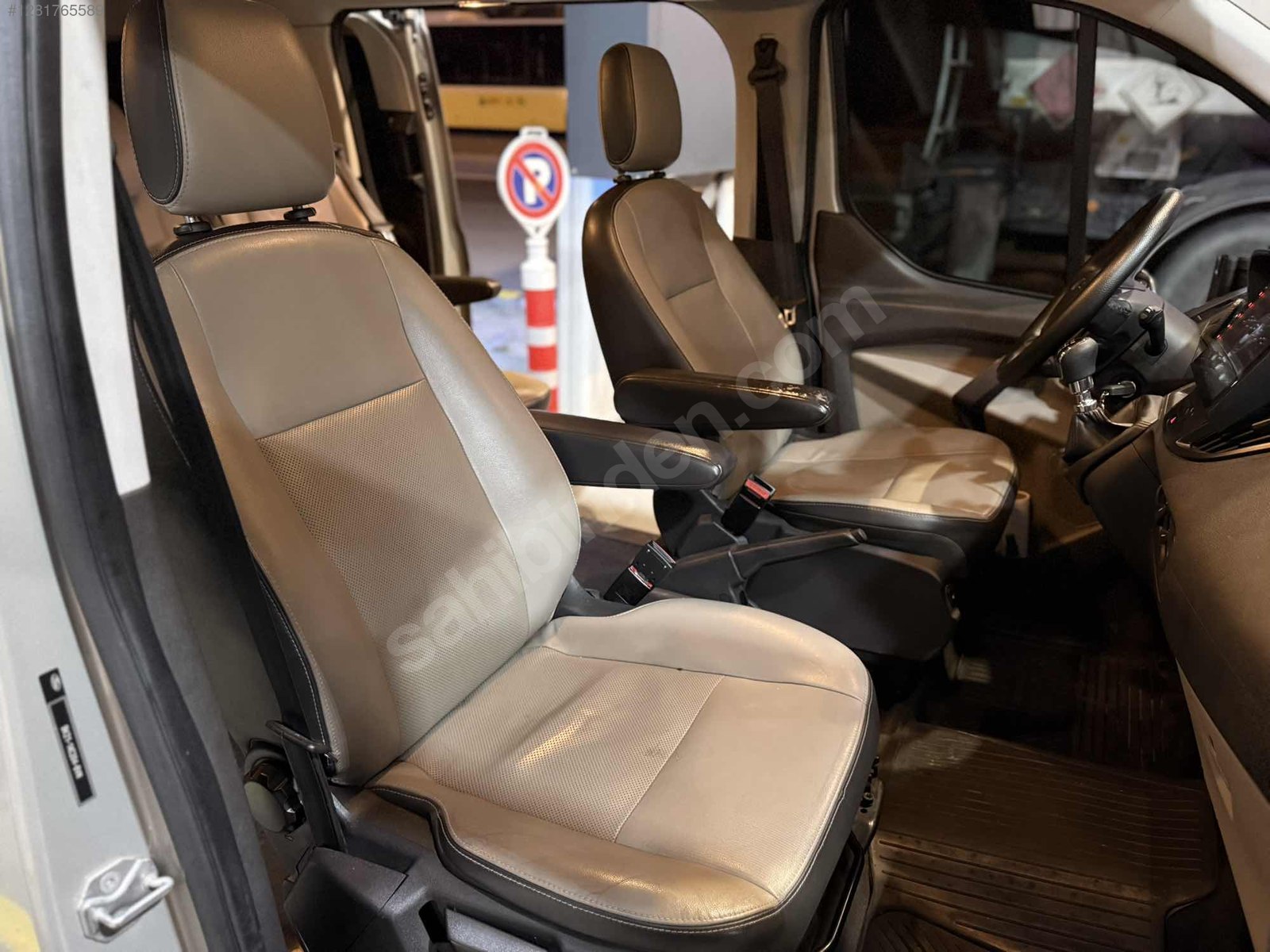 2015 FORD CUSTOM 9+1 TİTANİUM PLUS FULL BAKIMLI