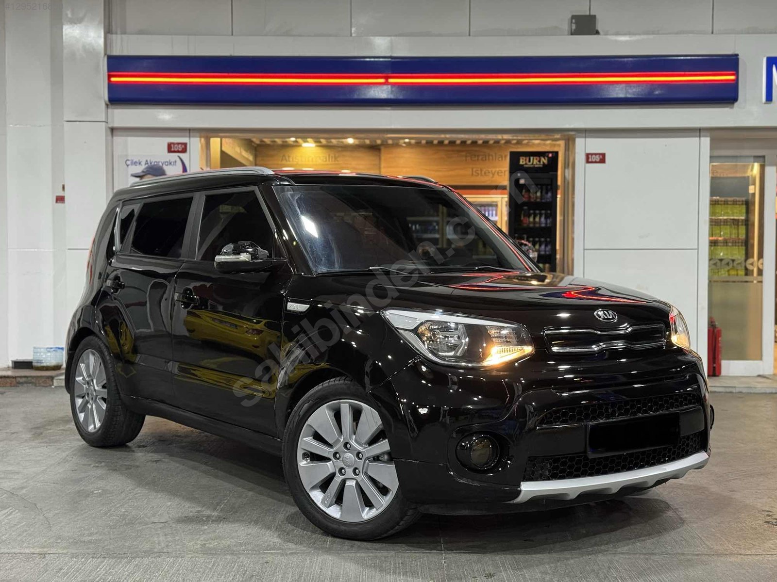 2017 KİA SOUL PREMİUM CAM TAVANLI DÜŞÜK KM OTOMATİK