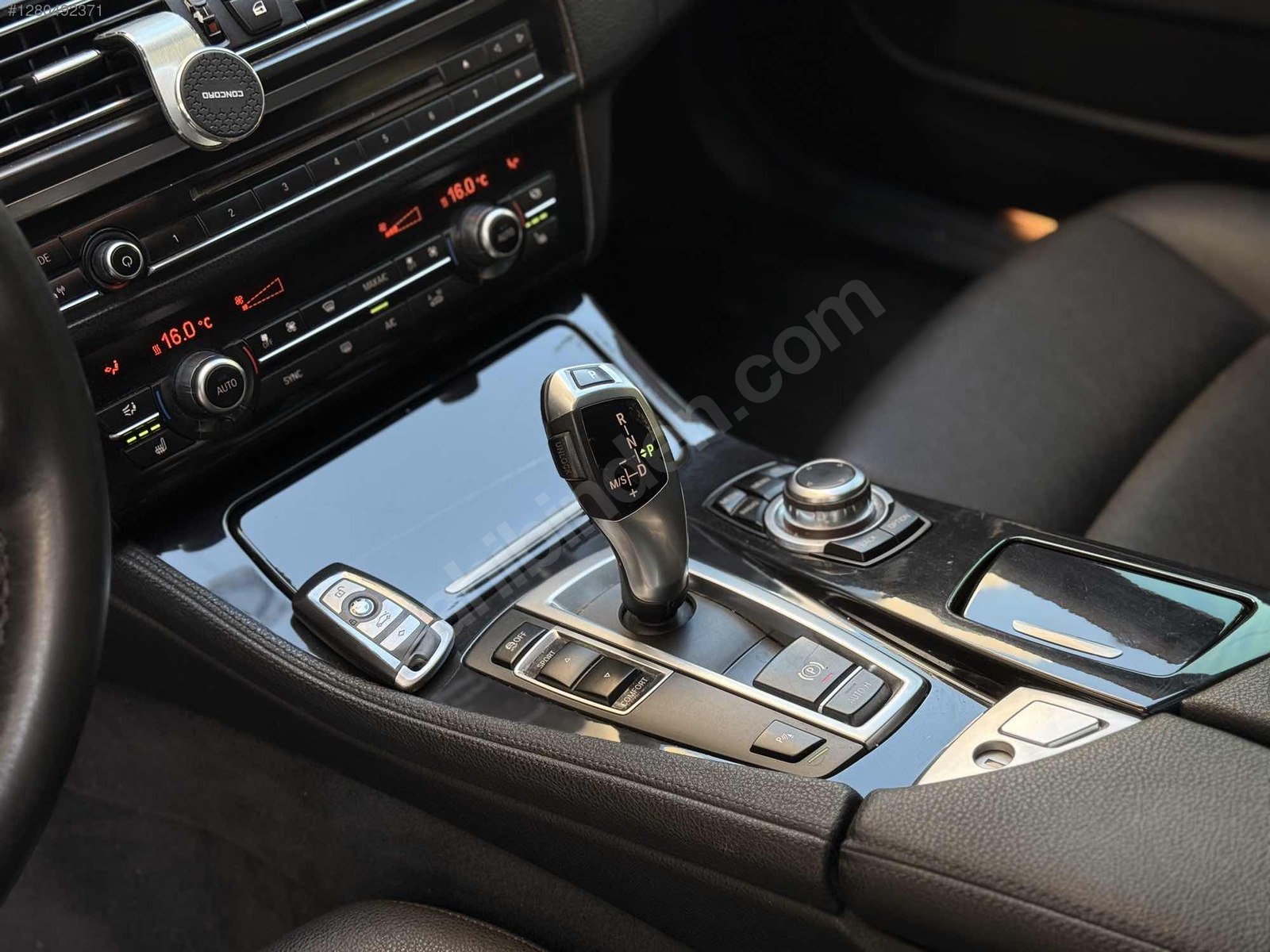 2016 ÇIKIŞLI BMW 5.20İ PREMİUM+VAKUM+HAYALET+HAFIZA