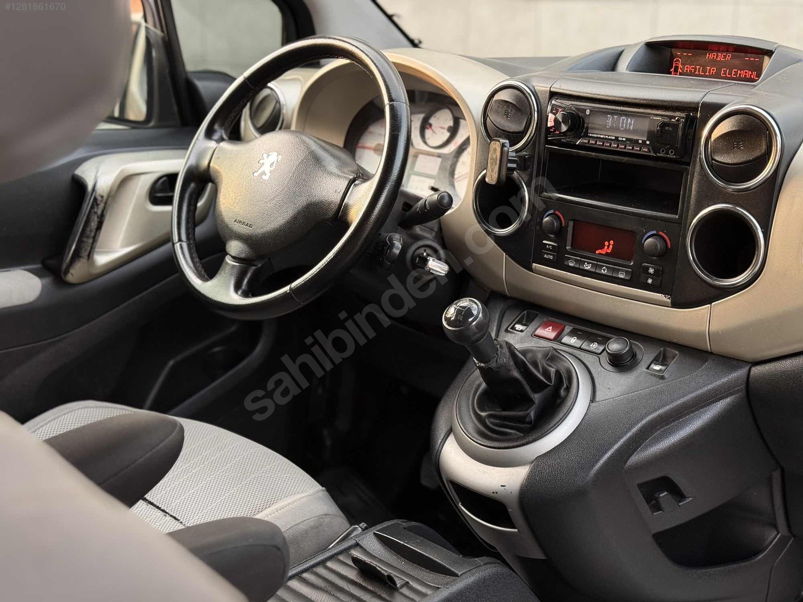PEUGEOT PARTNER 1.6 HDI PREMİUM PACK BAKIMLI