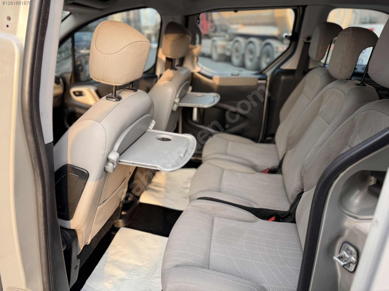 PEUGEOT PARTNER 1.6 HDI PREMİUM PACK BAKIMLI