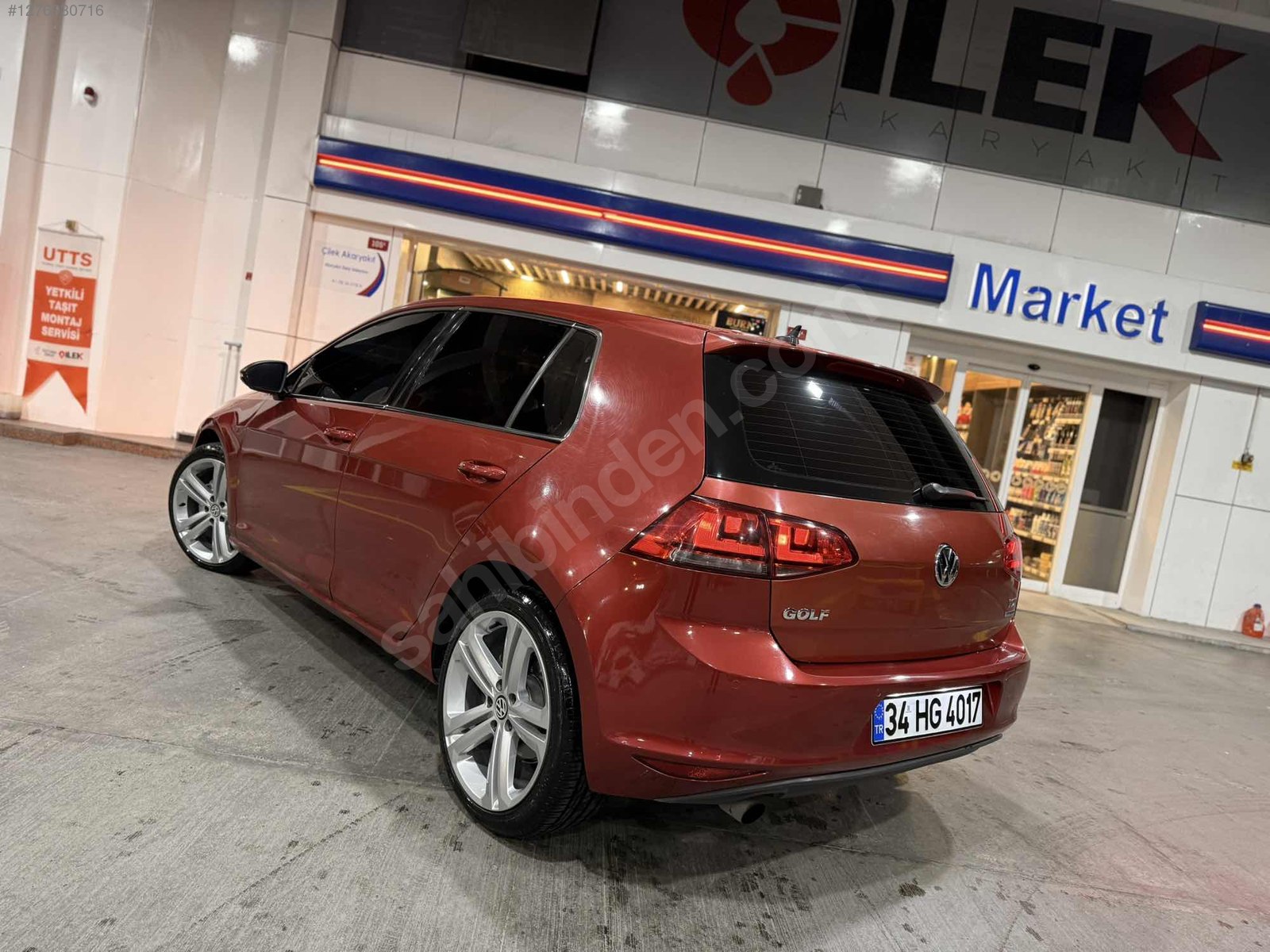 EMALSİZ TEMİZLİKTE GOLF7 DÜŞÜK KM LANSMAN RENGİ