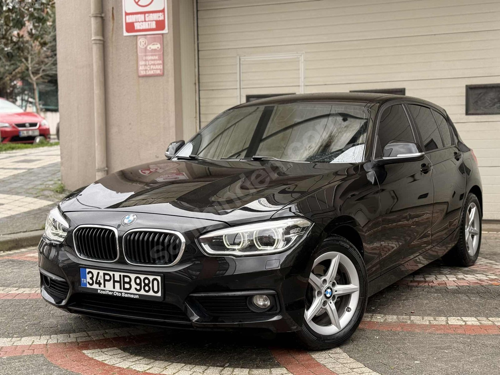 2015 BMW 1.16d JOY PLUS OTOMATİK KREDİSİZ TAKSİTLE SENETLE VADELİ ARAÇ