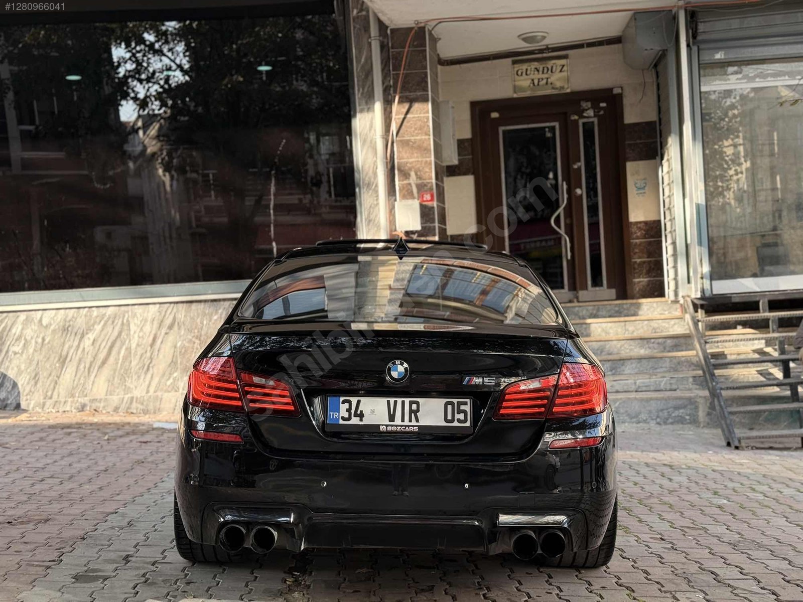 BMW M5 HATASIZ BOYASIZ HEAD UP+SOĞUTMA+VAKUM+KEYLESS