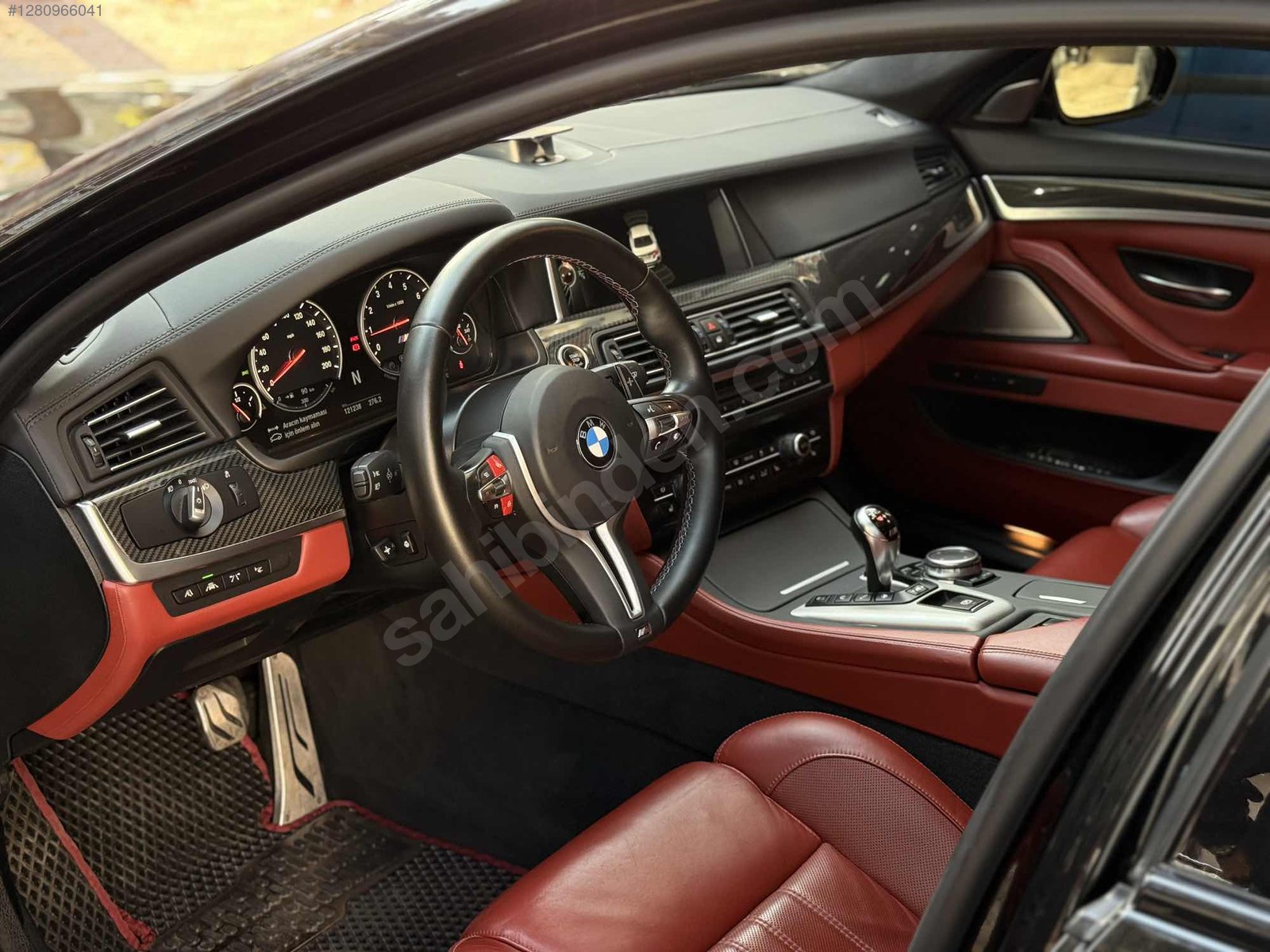 BMW M5 HATASIZ BOYASIZ HEAD UP+SOĞUTMA+VAKUM+KEYLESS