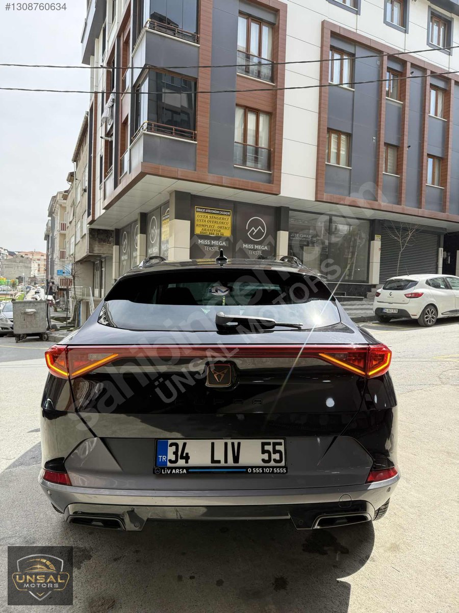 2022 CUPRA FORMENTOR
