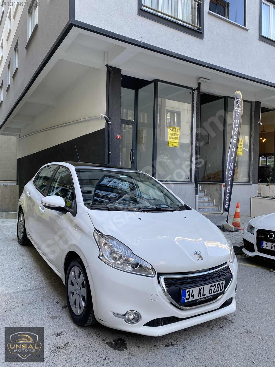 İKİNCİ SAHİBİNDEN TEMİZ 208 OTOMOTİK DÜŞÜK KM