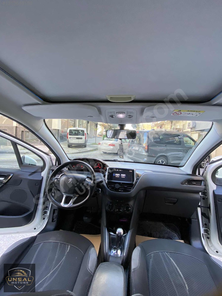 İKİNCİ SAHİBİNDEN TEMİZ 208 OTOMOTİK DÜŞÜK KM