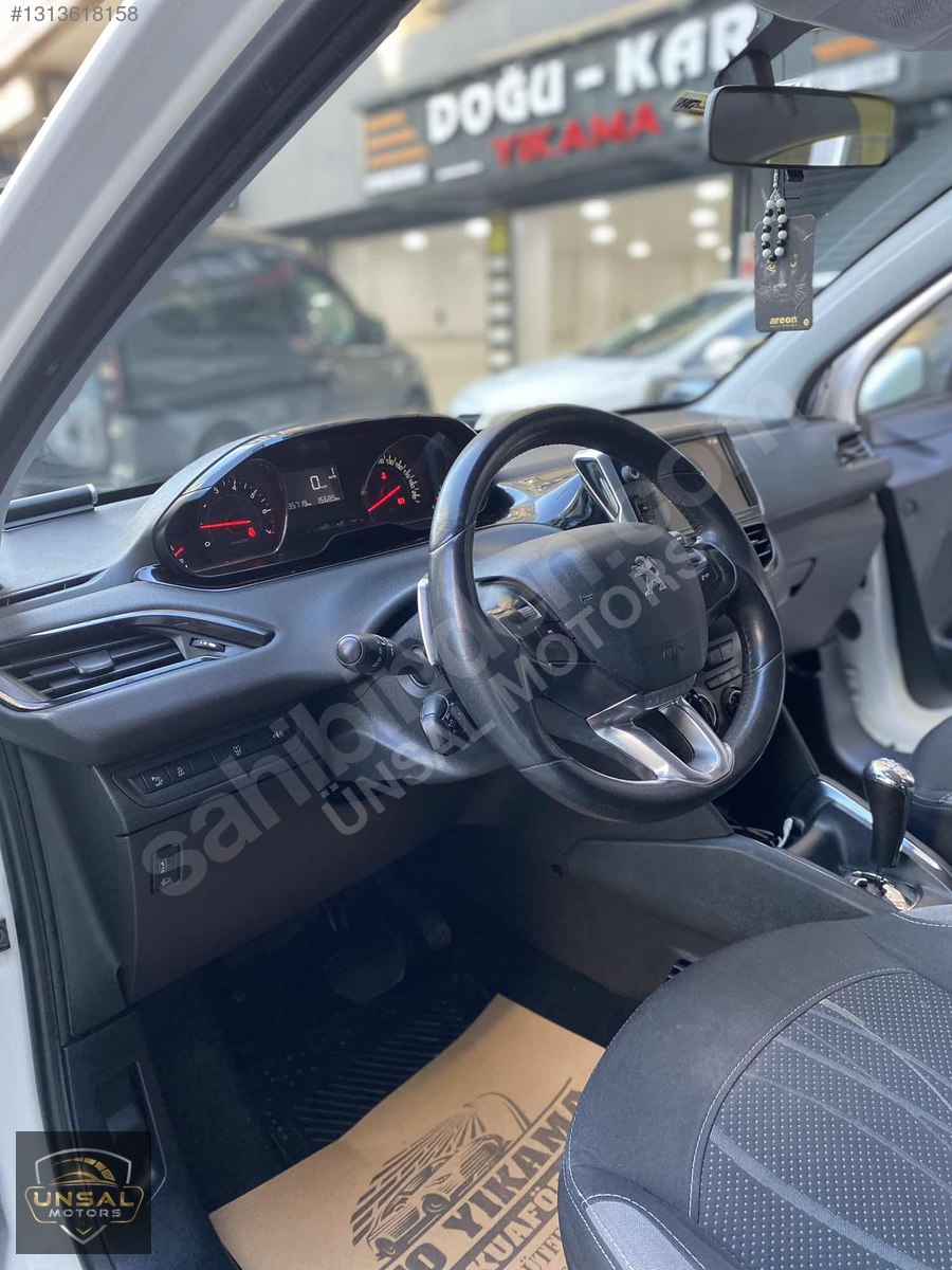 İKİNCİ SAHİBİNDEN TEMİZ 208 OTOMOTİK DÜŞÜK KM
