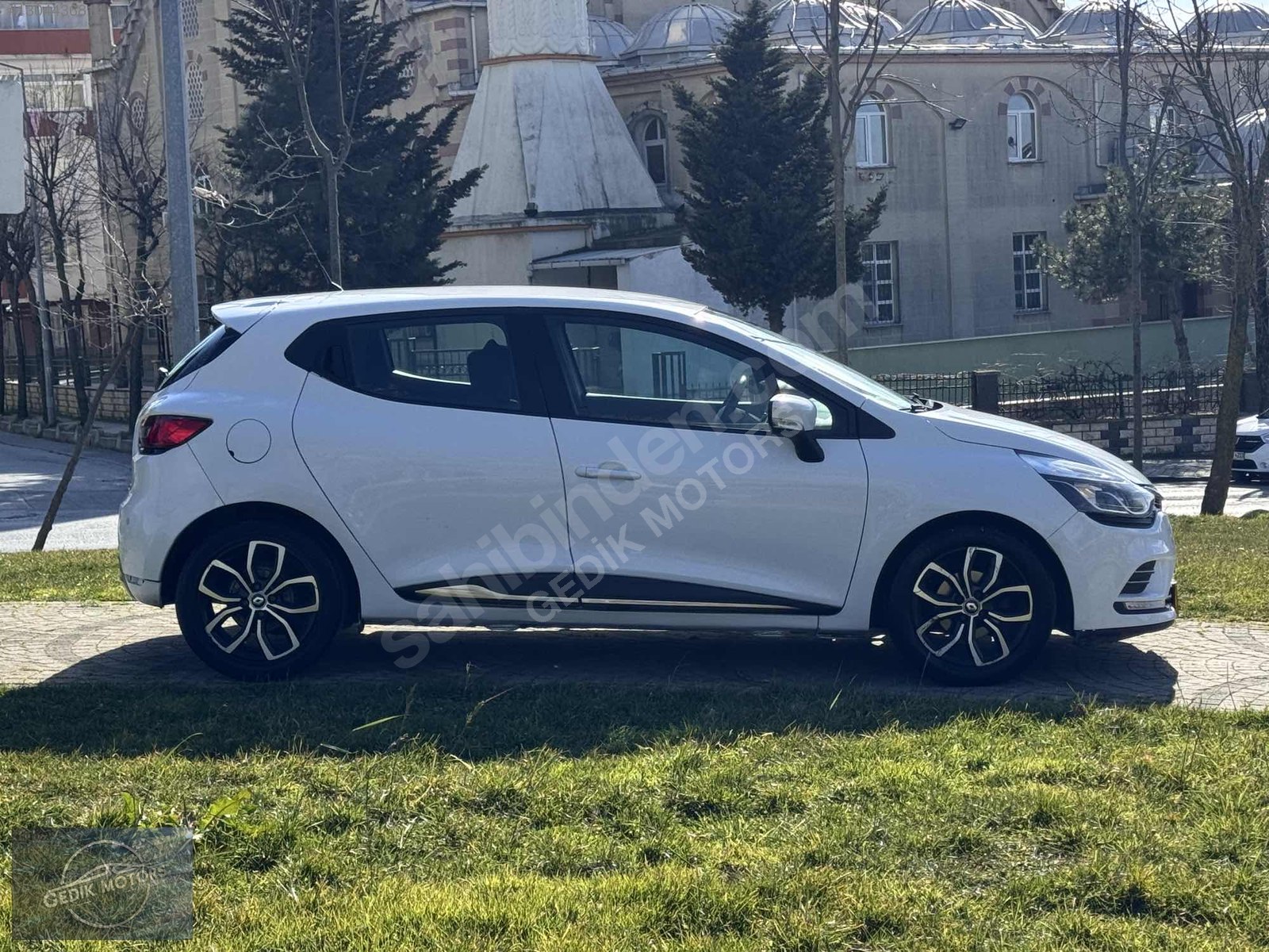 48 AY TAKSİTLİ VADELİ 2019 Model 1.5 DCİ Otomatik Clio