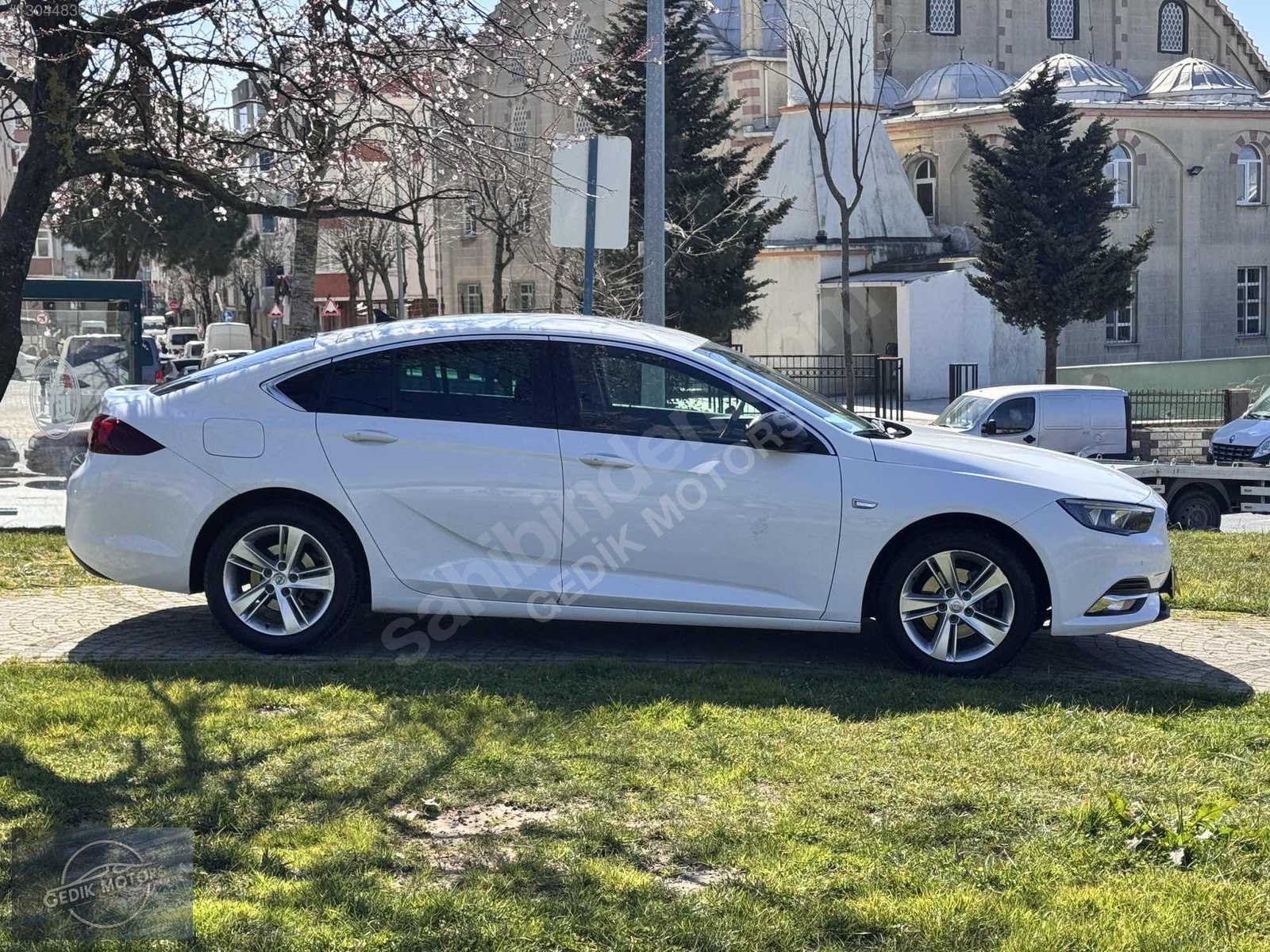 2020 MODEL OPEL İNSİGNİA 1.6 GRAND SPORT VADELİ ARAÇ SATIŞI