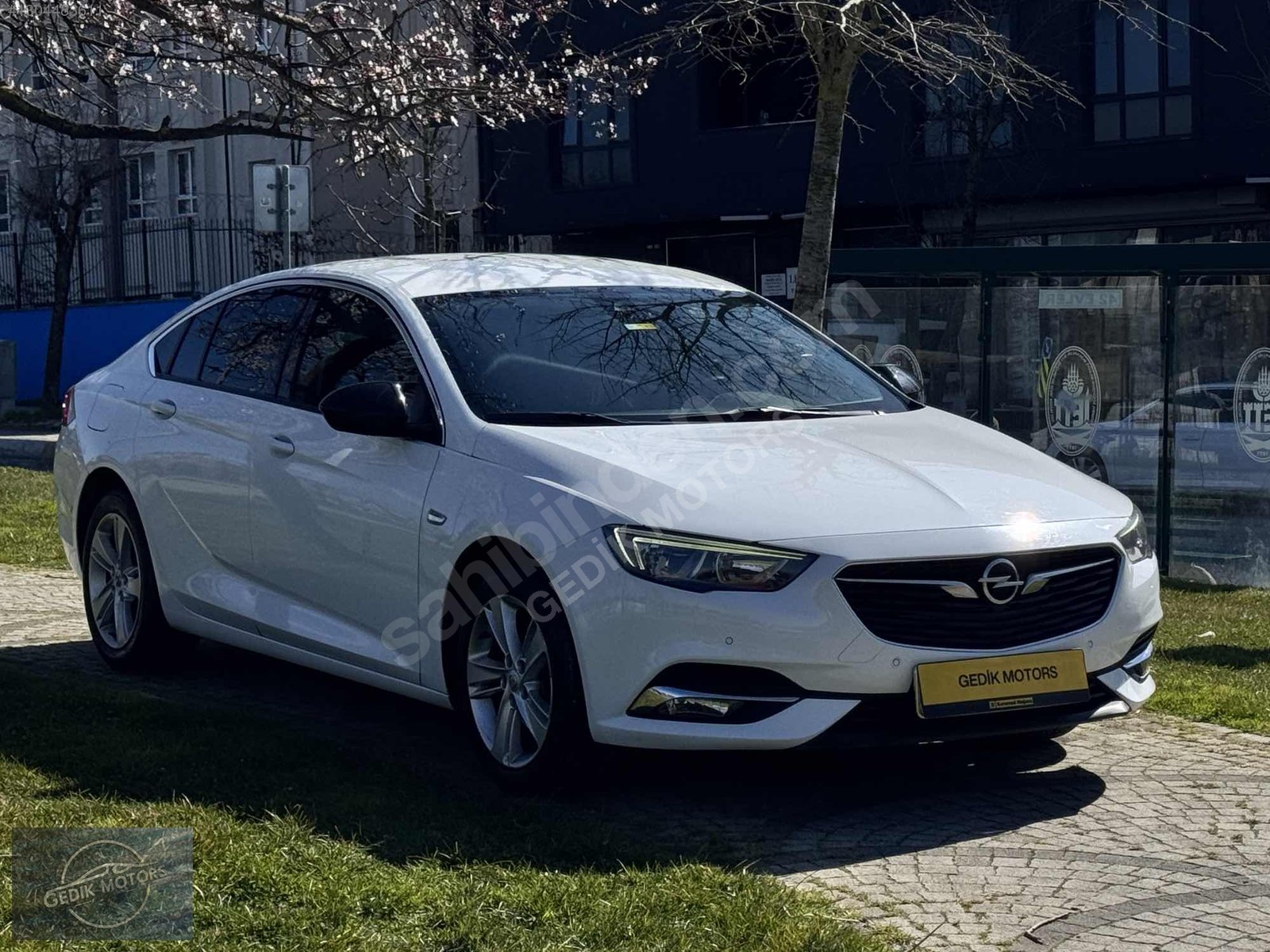 2020 MODEL OPEL İNSİGNİA 1.6 GRAND SPORT VADELİ ARAÇ SATIŞI