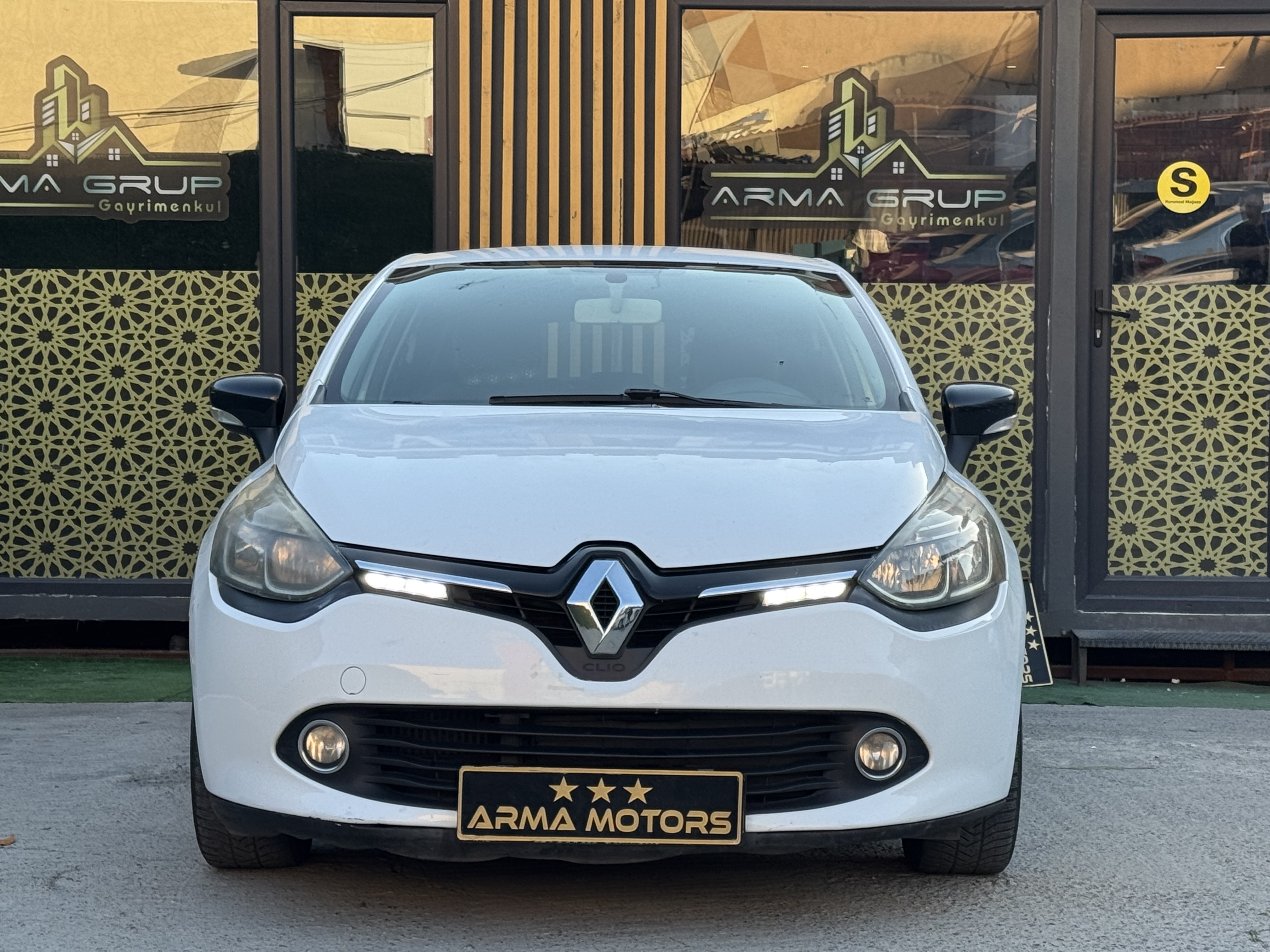 OTOMATİK DİZEL CLİO 