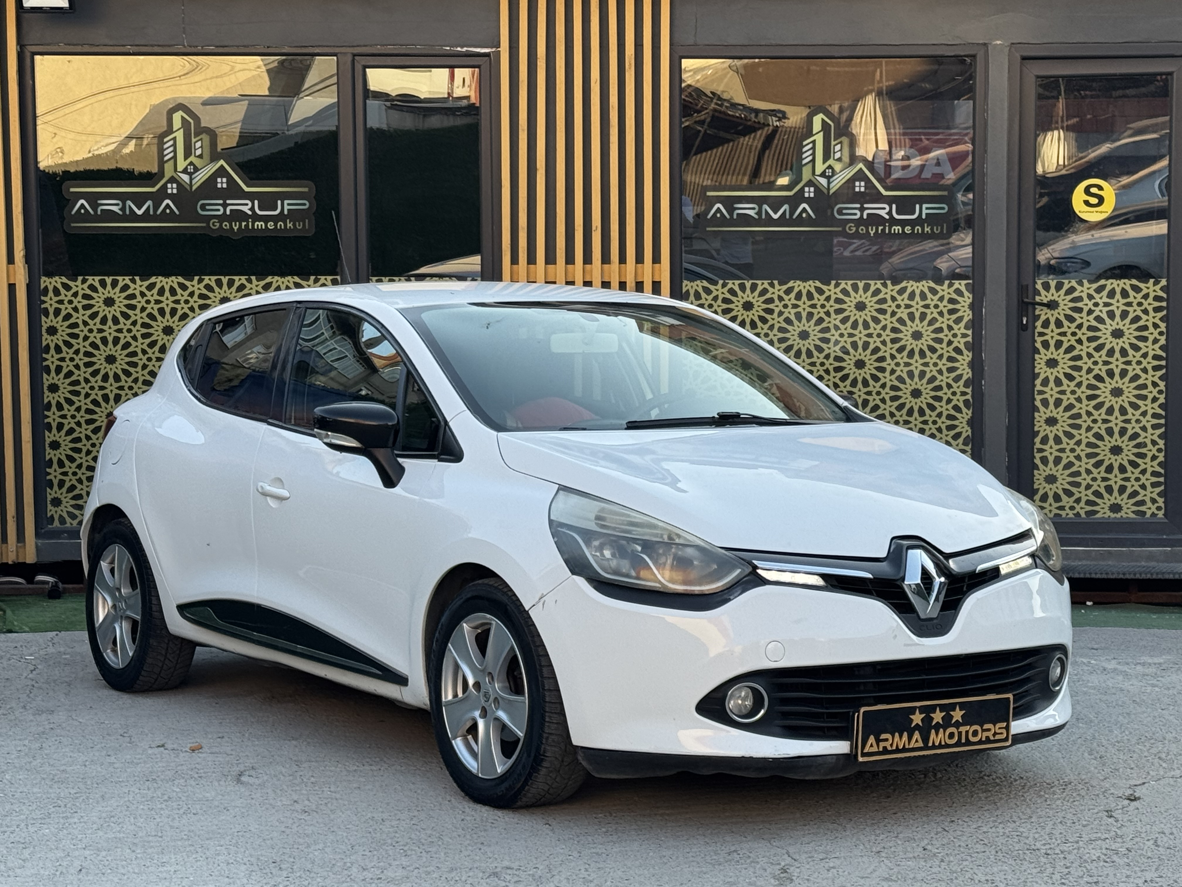 OTOMATİK DİZEL CLİO 