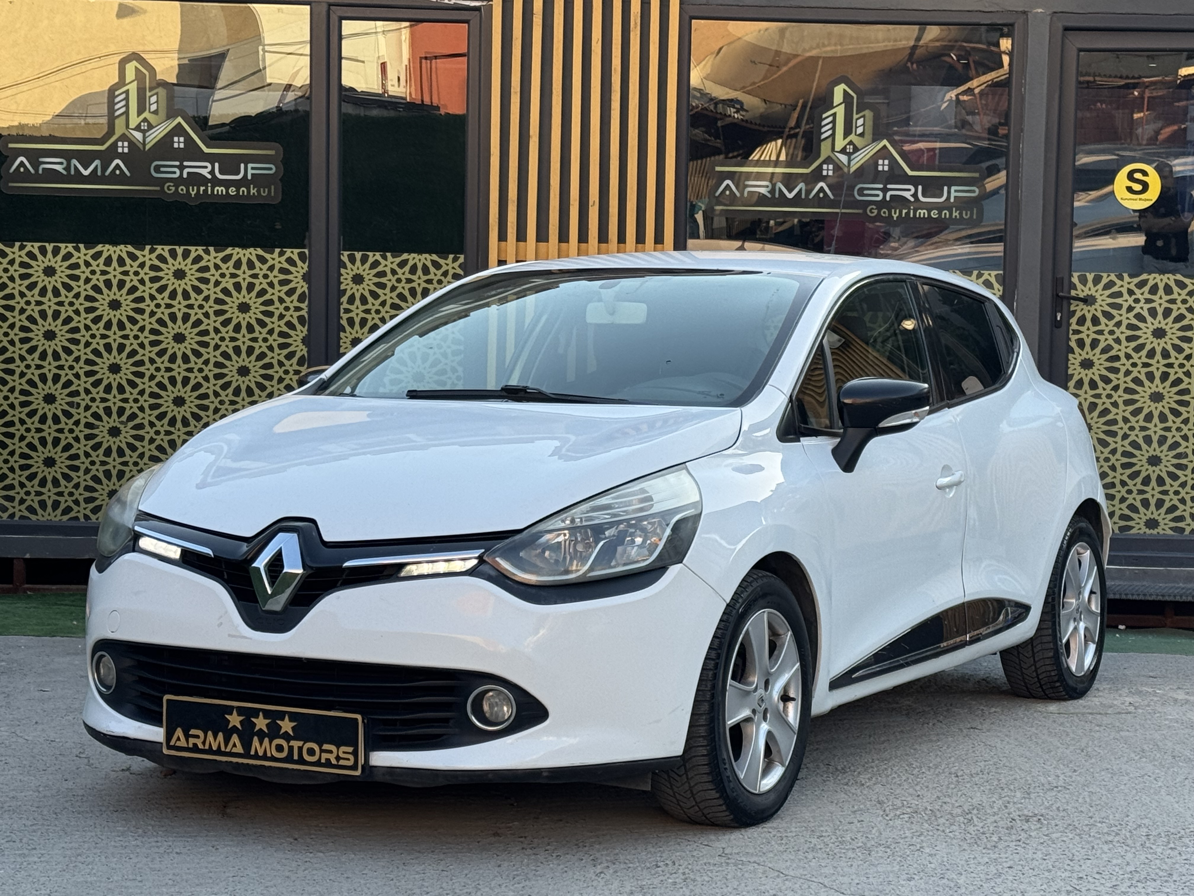 OTOMATİK DİZEL CLİO 