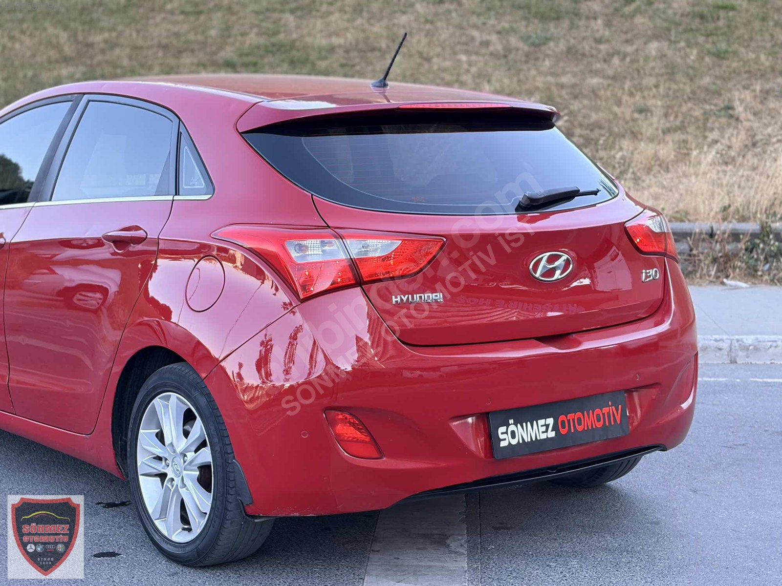 2012 HYUNDAİ İ30 1.6 CRDİ STYLE OTOMATİK ELDEN SENETLE TAKSİTLİ ARAÇ S