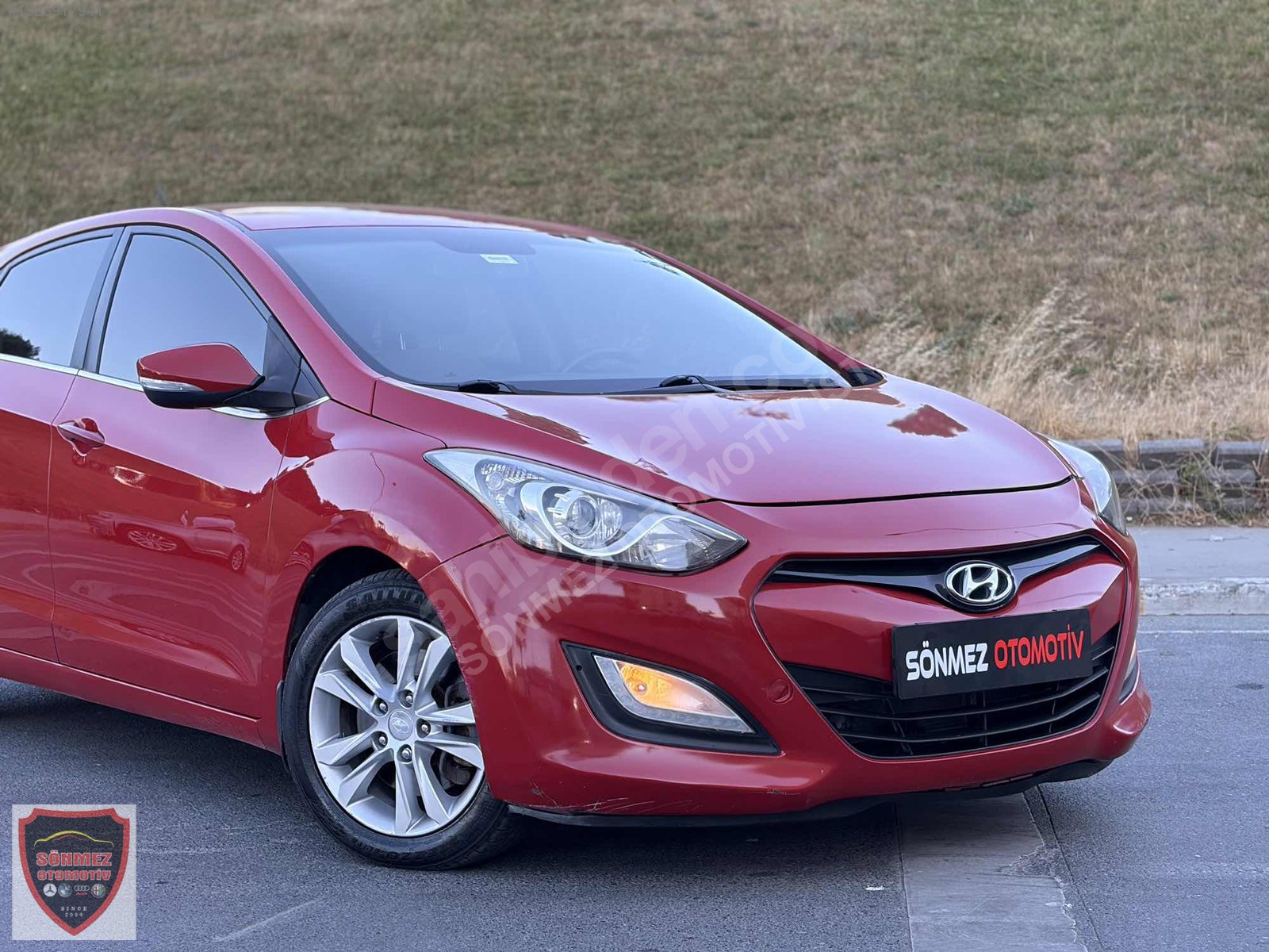 2012 HYUNDAİ İ30 1.6 CRDİ STYLE OTOMATİK ELDEN SENETLE TAKSİTLİ ARAÇ S
