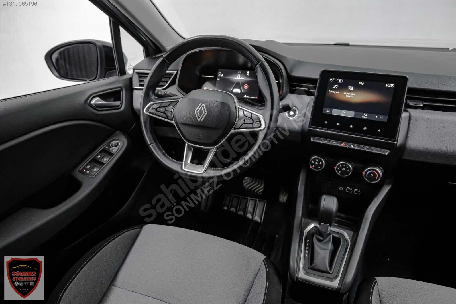2025 CLİO 1.0TCE EVOLUTİON GSR HATASIZ BOYASIZ 26.000KM ELDEN SENETLE