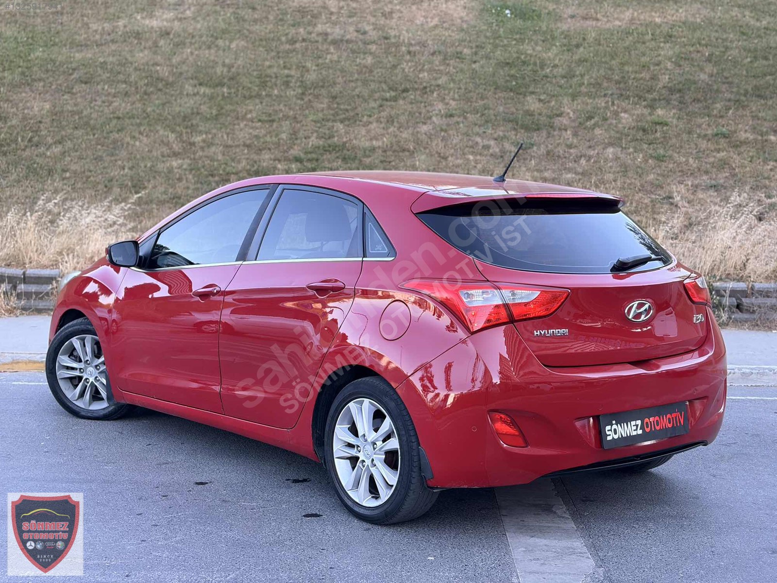 2012 HYUNDAİ İ30 1.6 CRDİ STYLE OTOMATİK ELDEN SENETLE TAKSİTLİ ARAÇ S