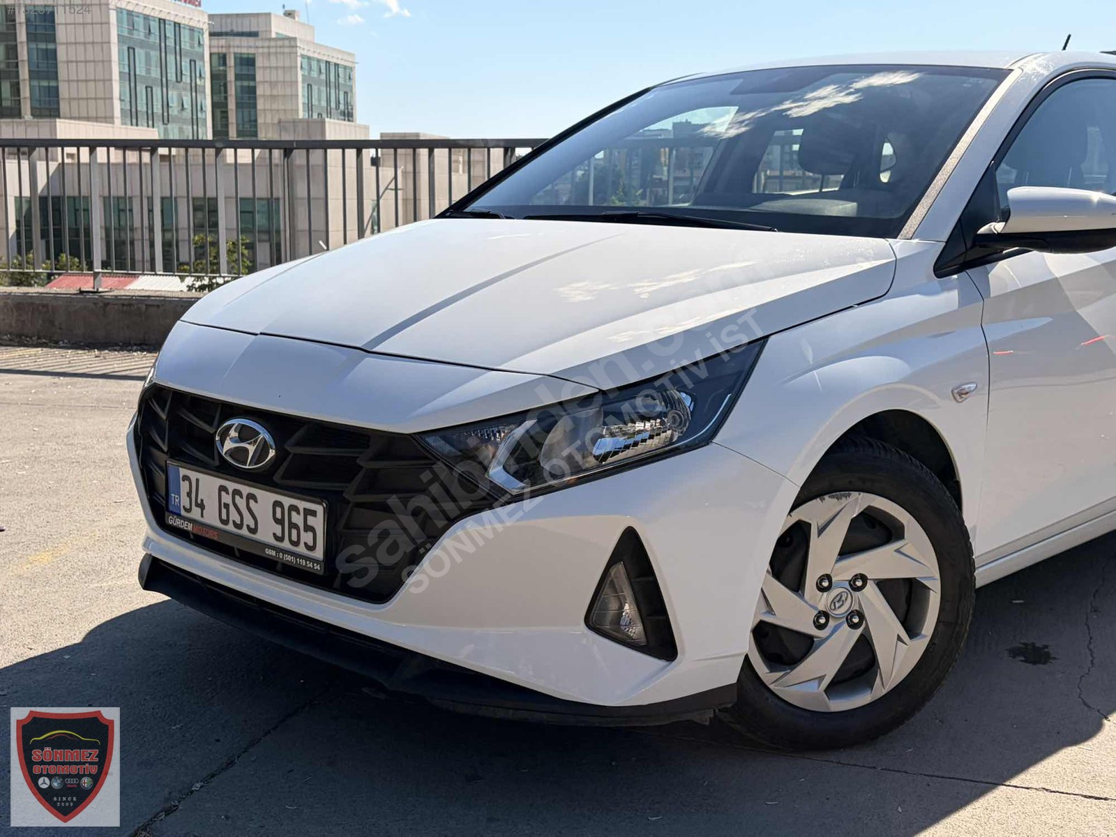 HYUNDAİ İ20 1.4 MPI JUMP 18.000 KM KUSURSUZ TAKSİTLE ARABA